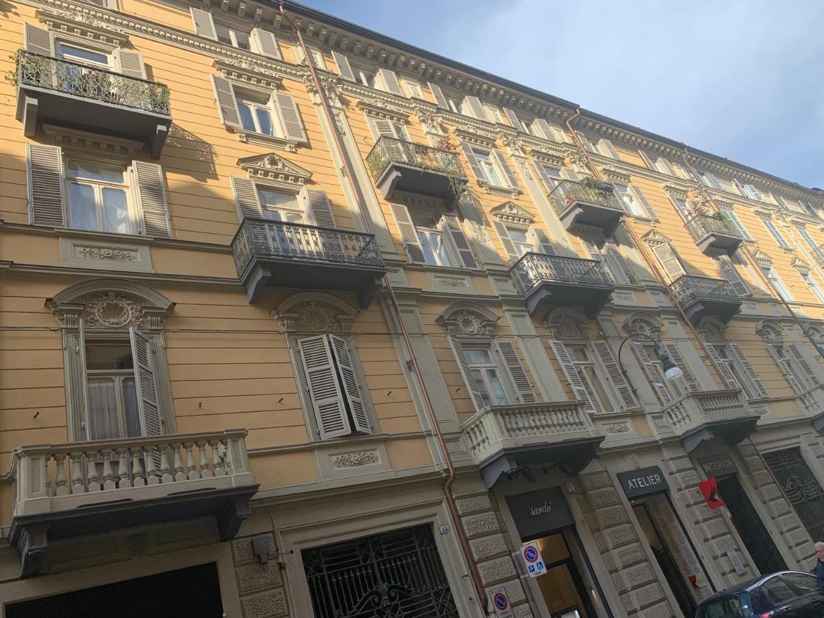 Apartamento Maria Vittoria House Turín Exterior foto